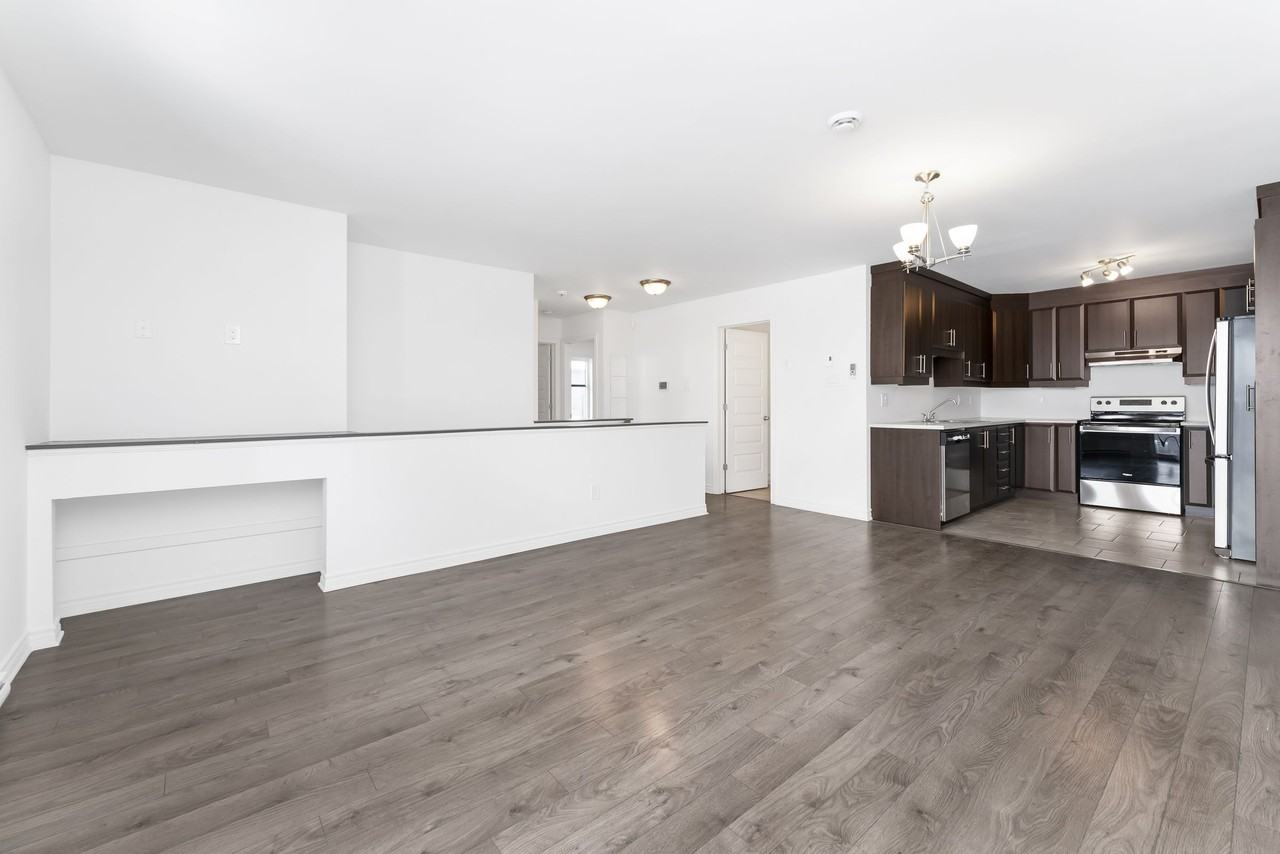 Gatineau-Plateau portfolio - Photo 3 of 50