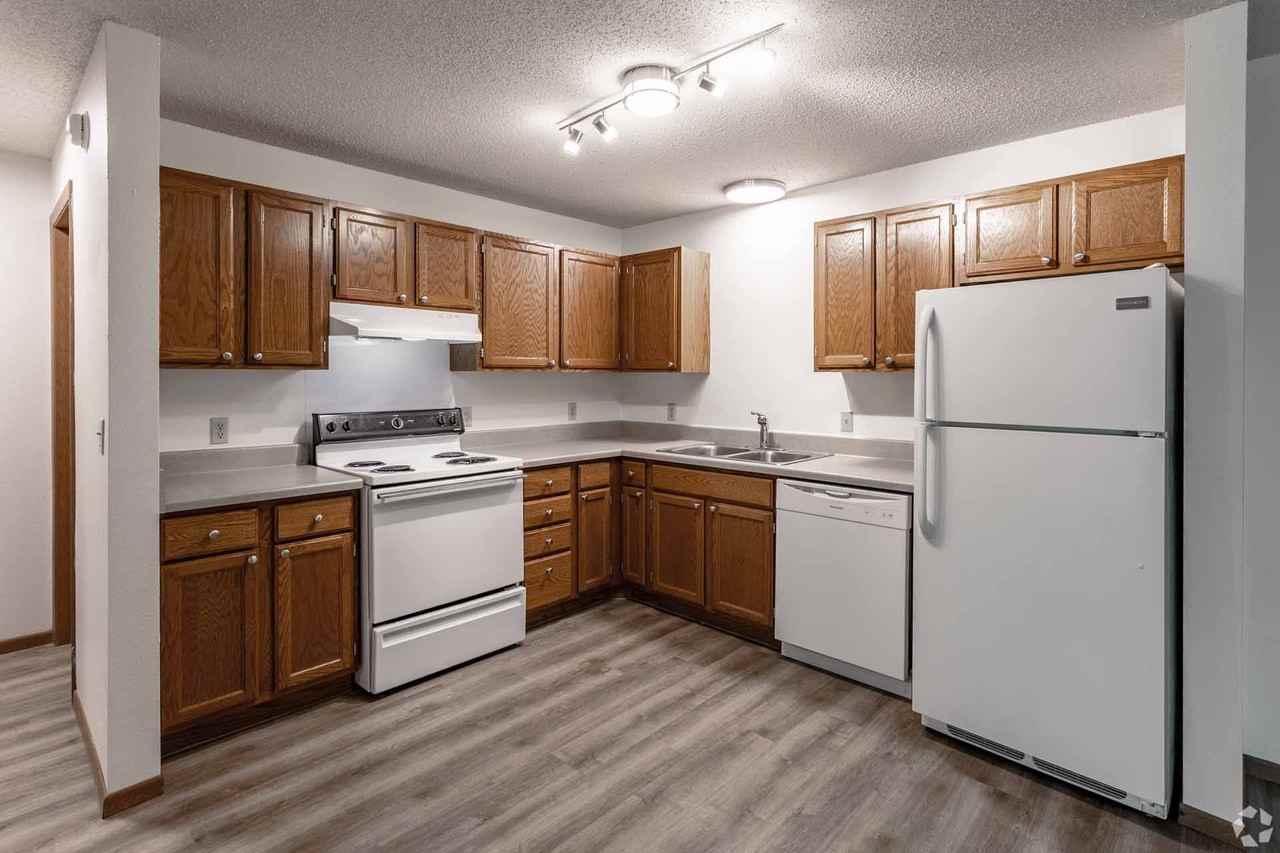 Dove Tree Apartments - Photo 2 of 38