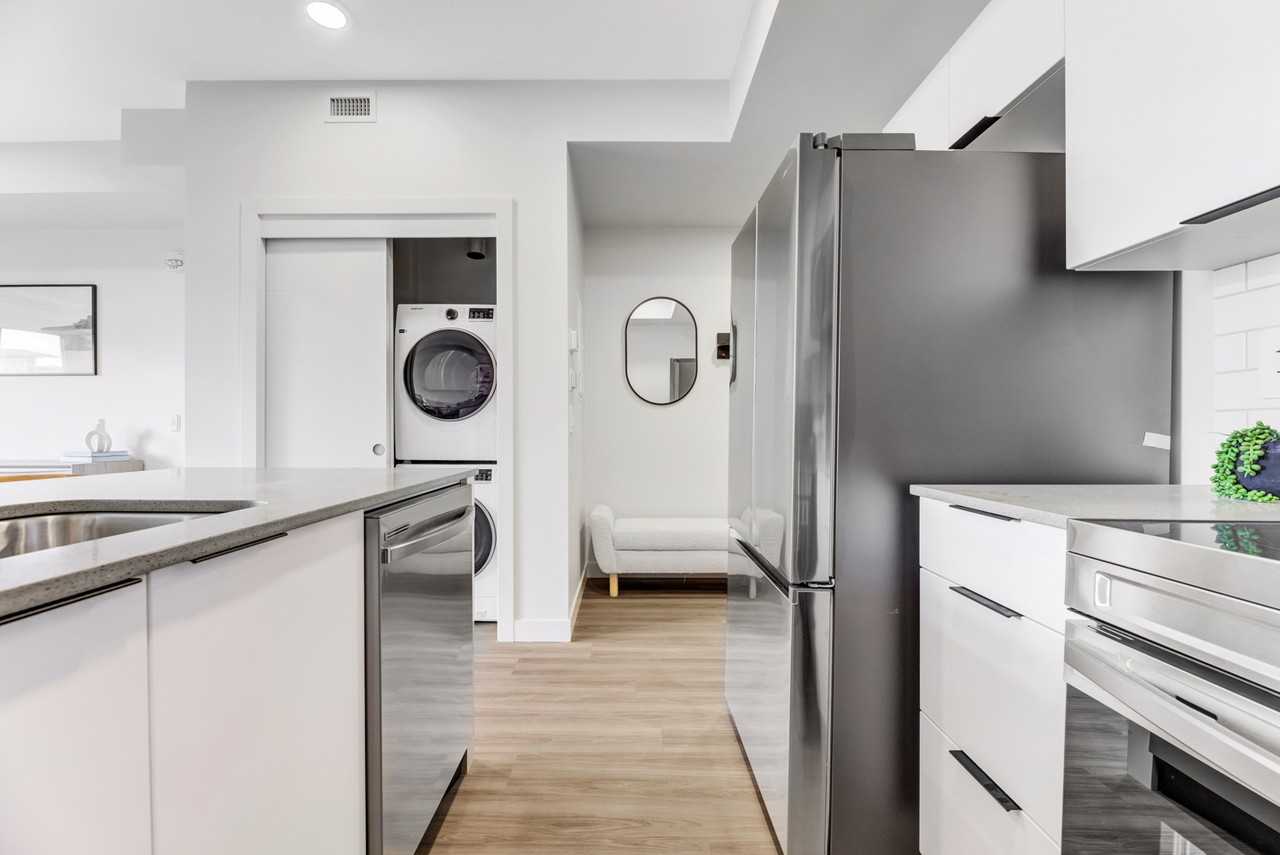 Shoreline Crossings - Photo 3 of 11