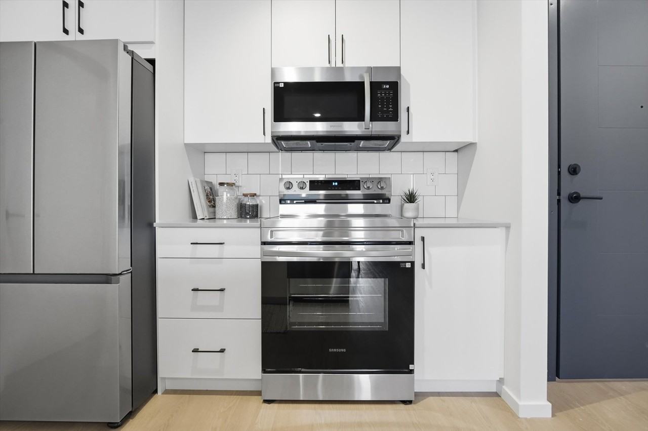 Shoreline Crossings - Photo 5 of 11