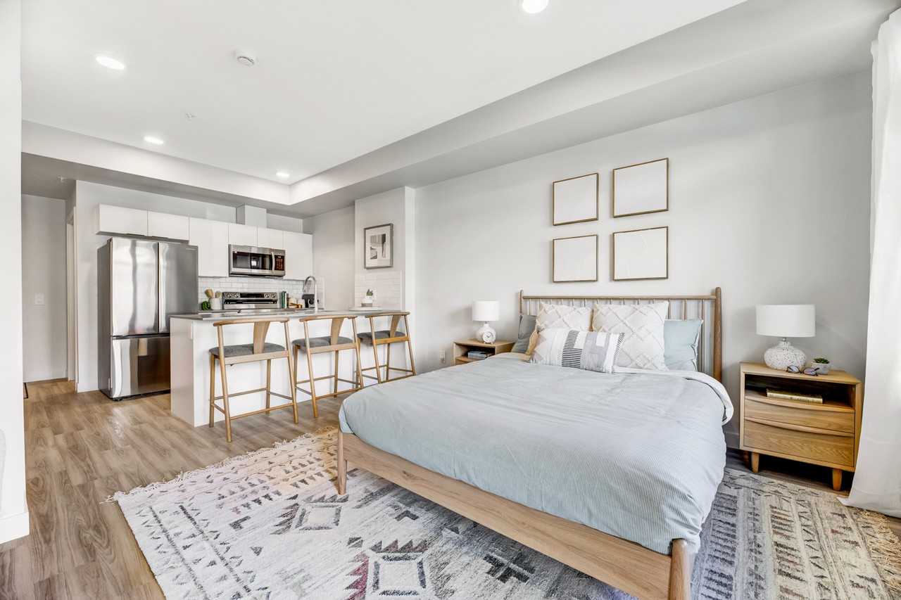 Shoreline Crossings - Photo 7 of 11