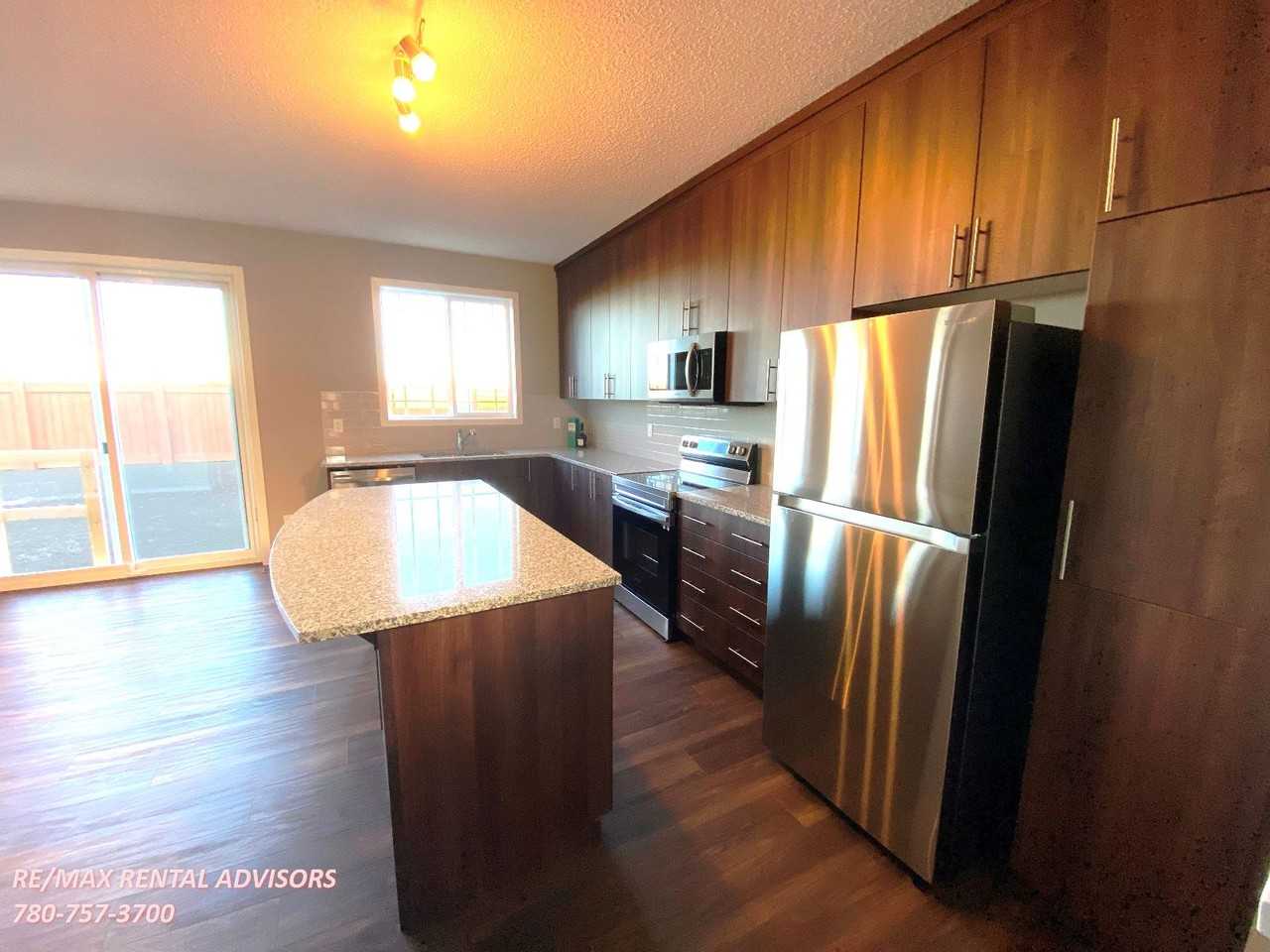 20524 22 Ave Nw - Photo 2 of 19