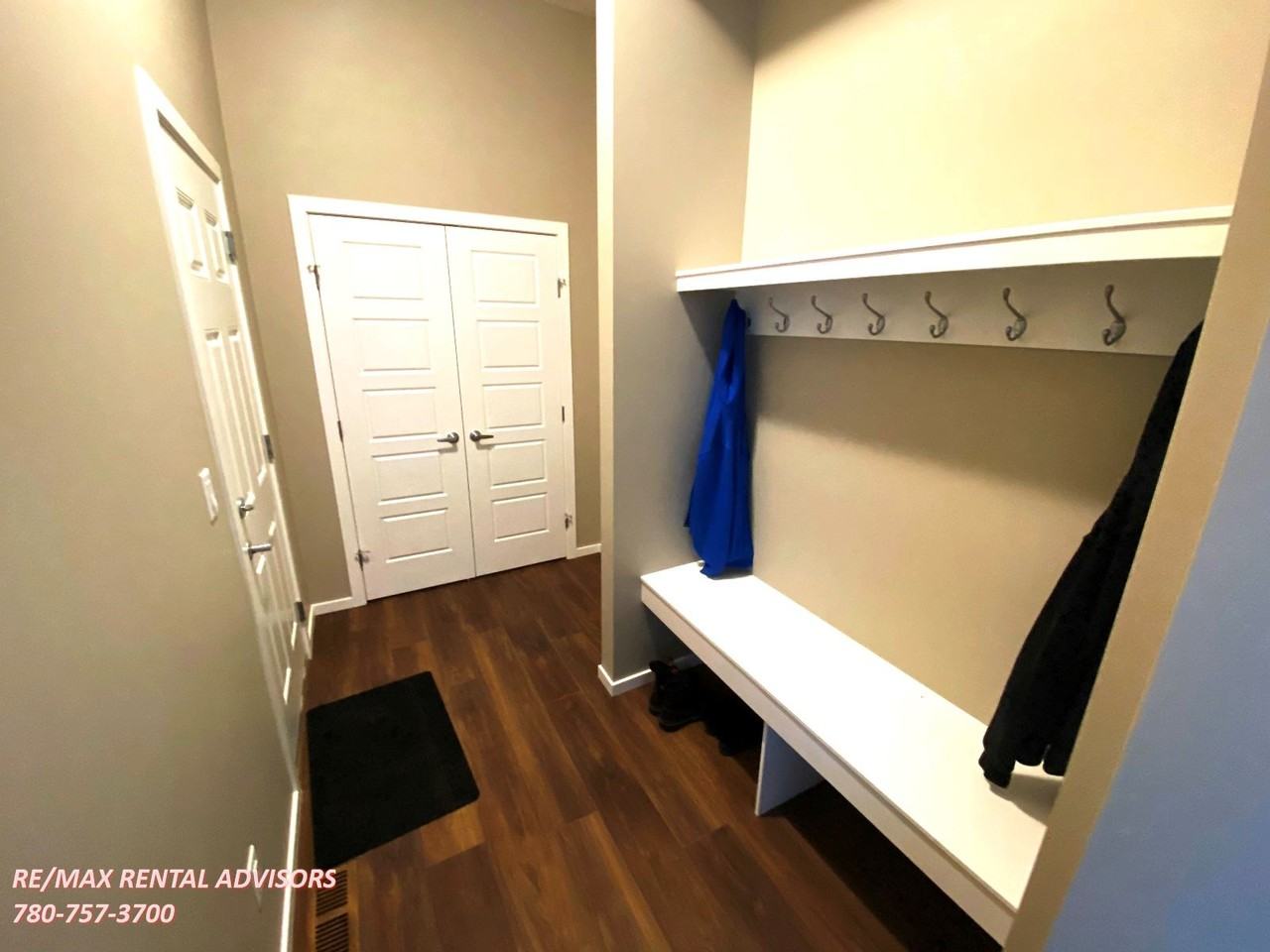 20524 22 Ave Nw - Photo 7 of 19