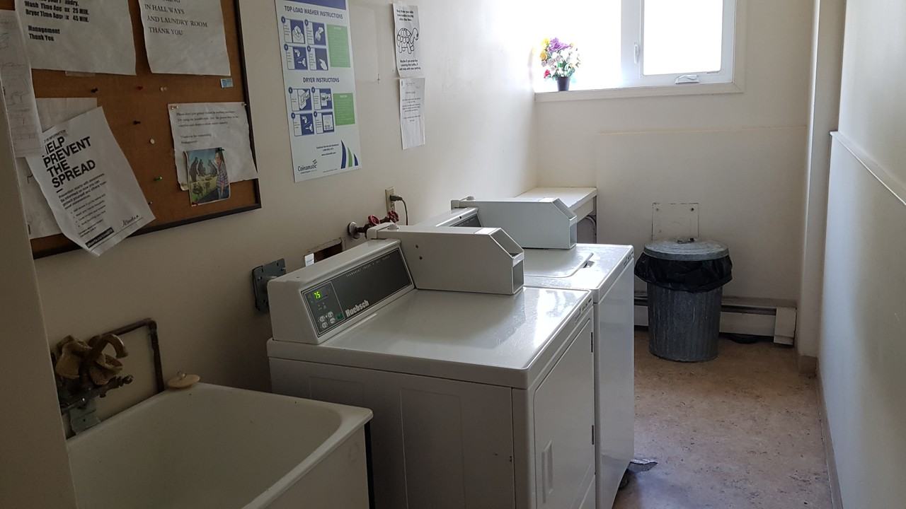 Lendrum Apartments - Photo 3 of 3