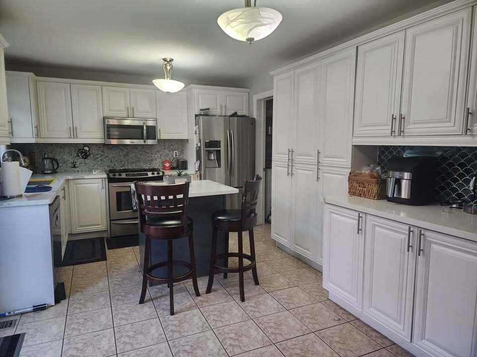 15 Allness Rd - Photo 2 of 11