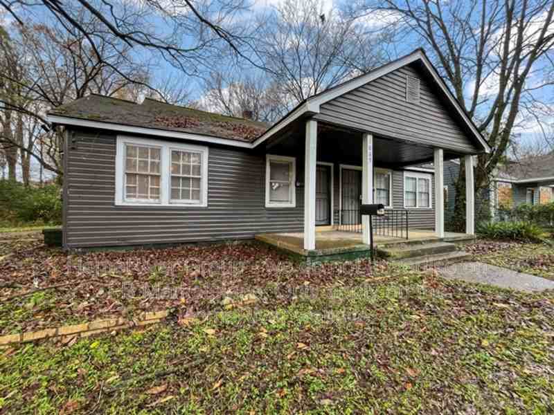 1871 Marjorie St - Photo 3 of 7