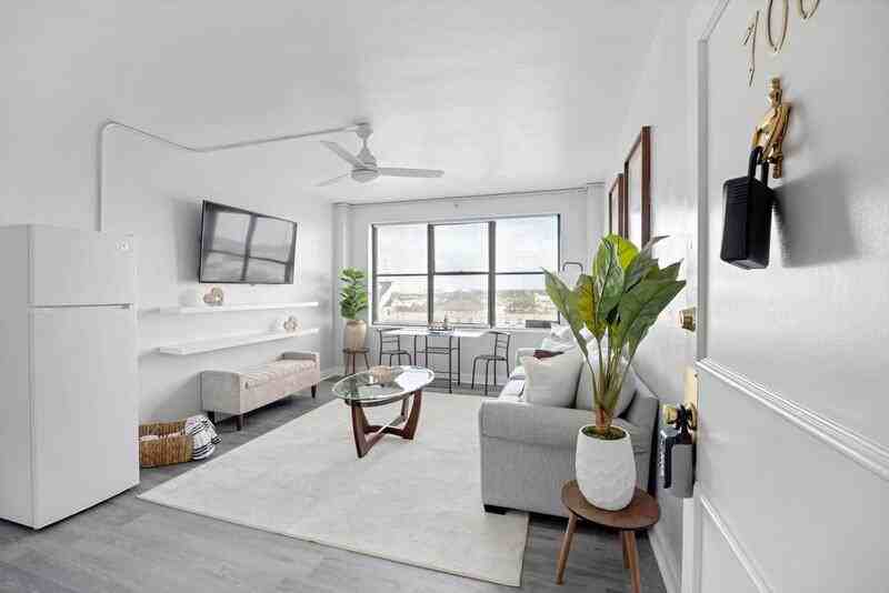 311 W Ashley St #706 - Photo 4 of 33