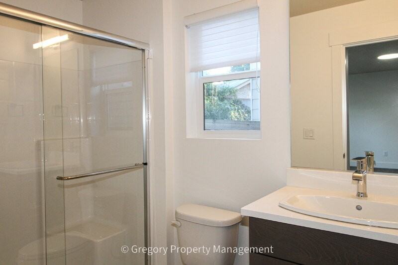 19525 3rd Dr Se - Photo 6 of 27