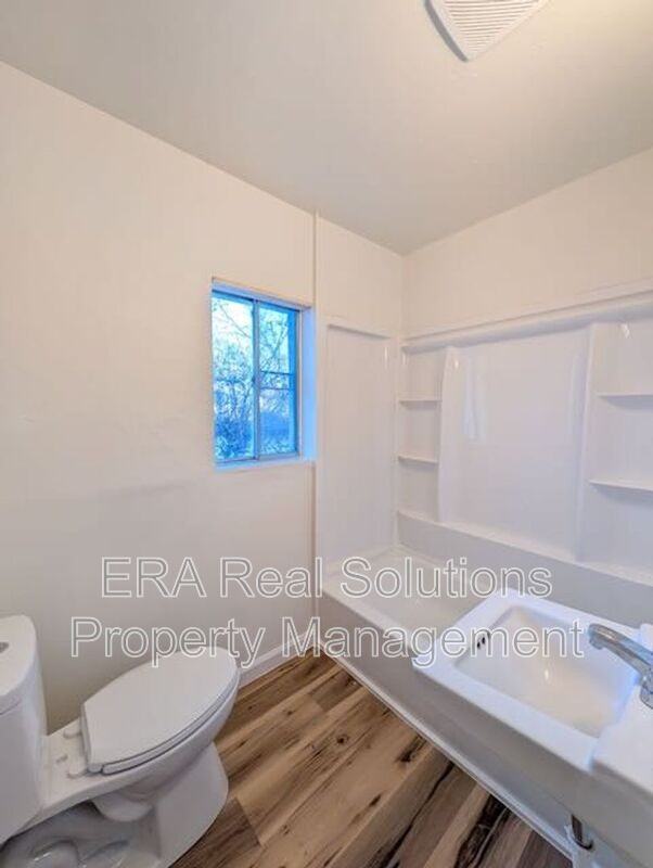 1614 Republic Ave #B - Photo 6 of 10