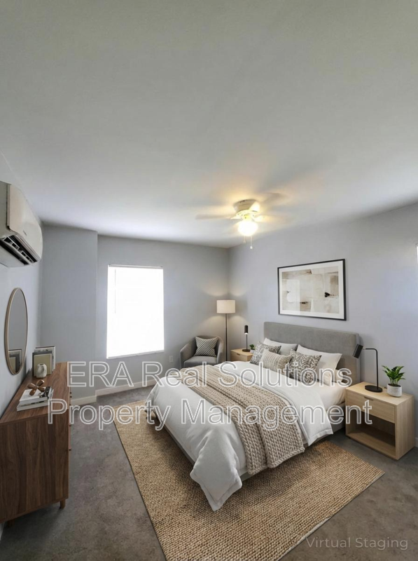 1092 Oakwood Ave - Photo 3 of 13