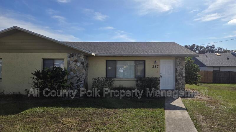 257 Leelon Rd - Photo 3 of 14