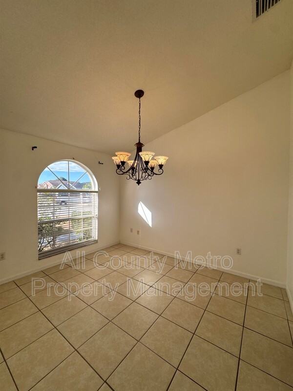 591 Drayton Rd - Photo 5 of 28