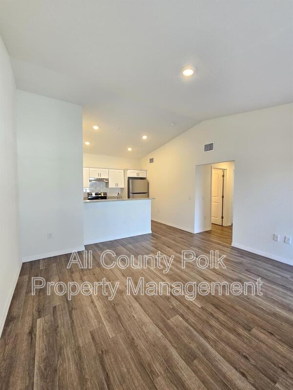 915 Ariana St #49 - Photo 4 of 17