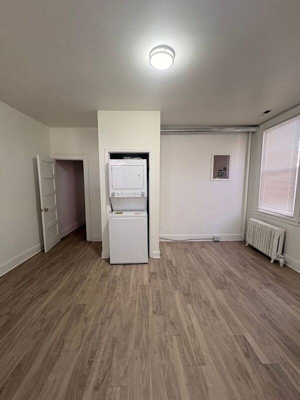 3043 Gilman Ter - Photo 4 of 18