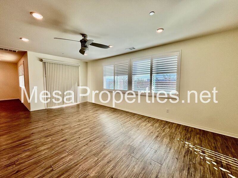 15595 Sesame Seed Ave - Photo 4 of 31