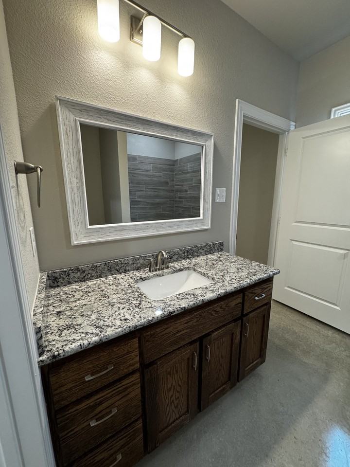 2419 Briar Hollow Drive - Photo 5 of 11