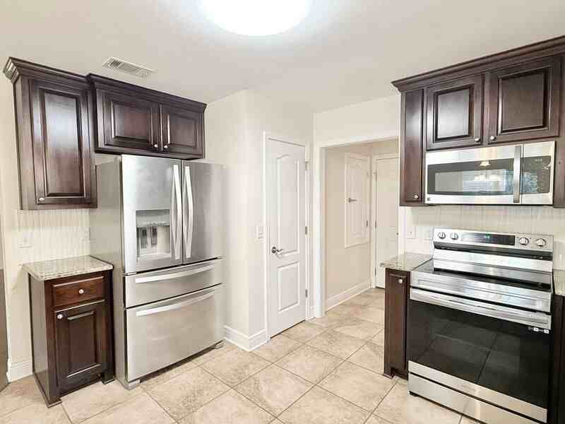 7927 Silver Maple Dr - Photo 5 of 16