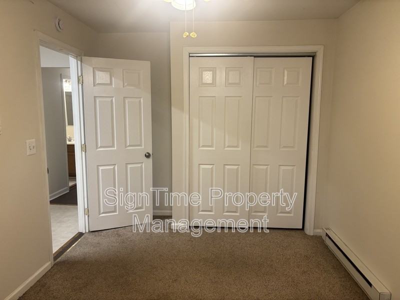 415 E Potomac St #B - Photo 6 of 13