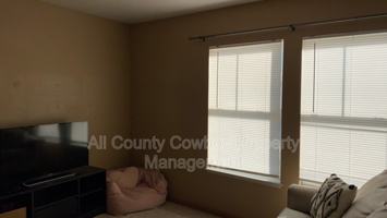 featured image of 621 Mitchell St #5