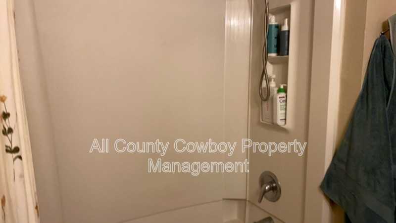 621 Mitchell St #5 - Photo 6 of 7