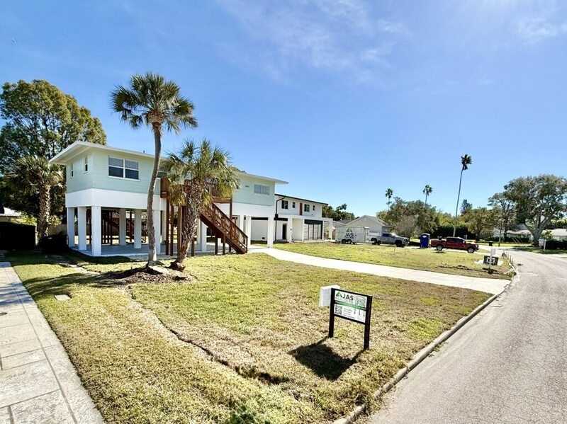 4869 Venetian Blvd Ne - Photo 6 of 50