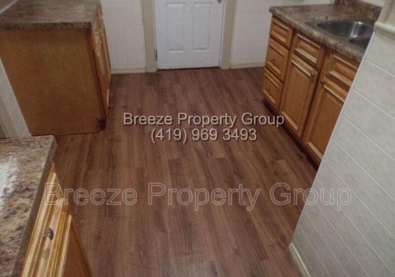 1537 Remington St - Photo 2 of 7