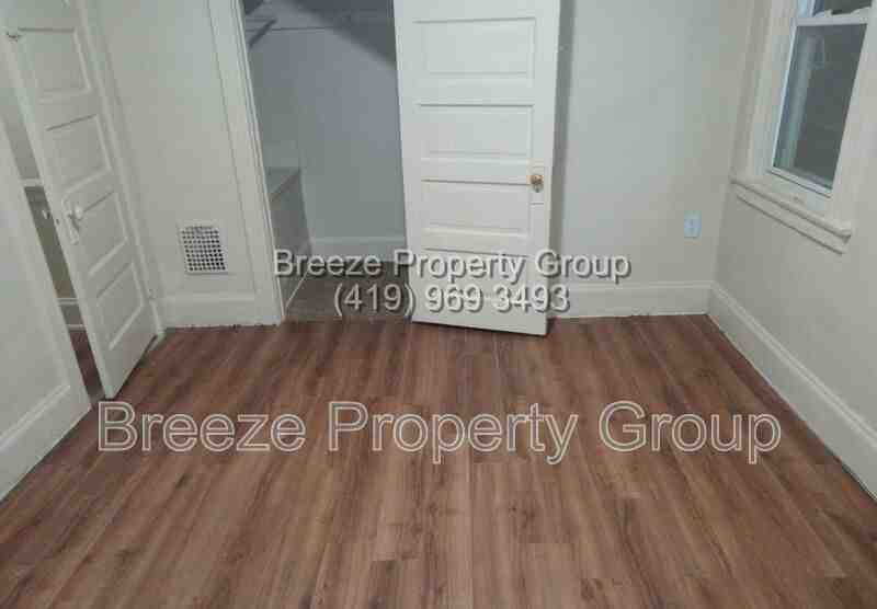 1537 Remington St - Photo 3 of 7