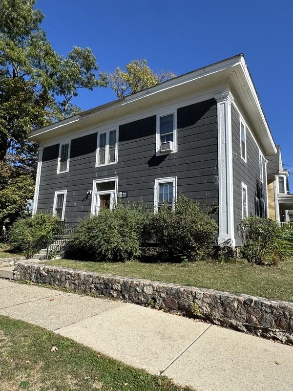 406 North State Streetunit - Photo 2 of 15