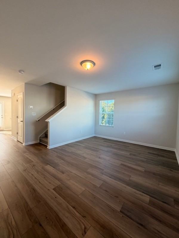 2026 Skyline Rd - Photo 4 of 24