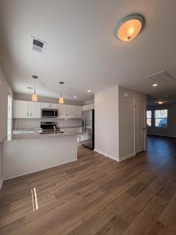 2026 Skyline Rd - Photo 7 of 24