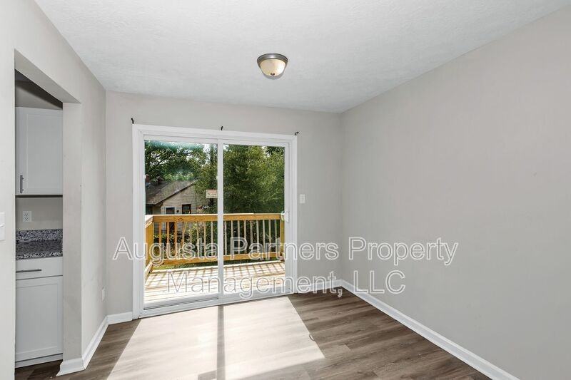 2114 Vandivere Rd #A - Photo 4 of 12