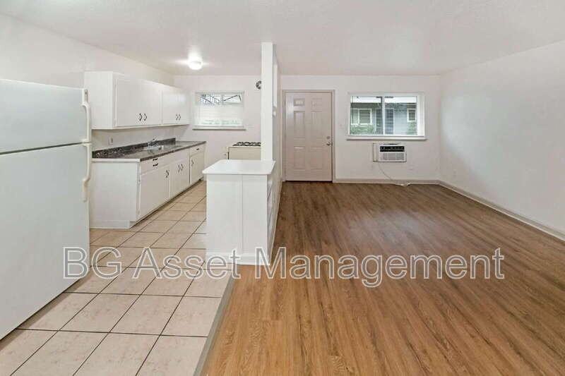 728 Darina Ave #5 - Photo 6 of 17