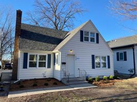 featured image of 2326 Storm St