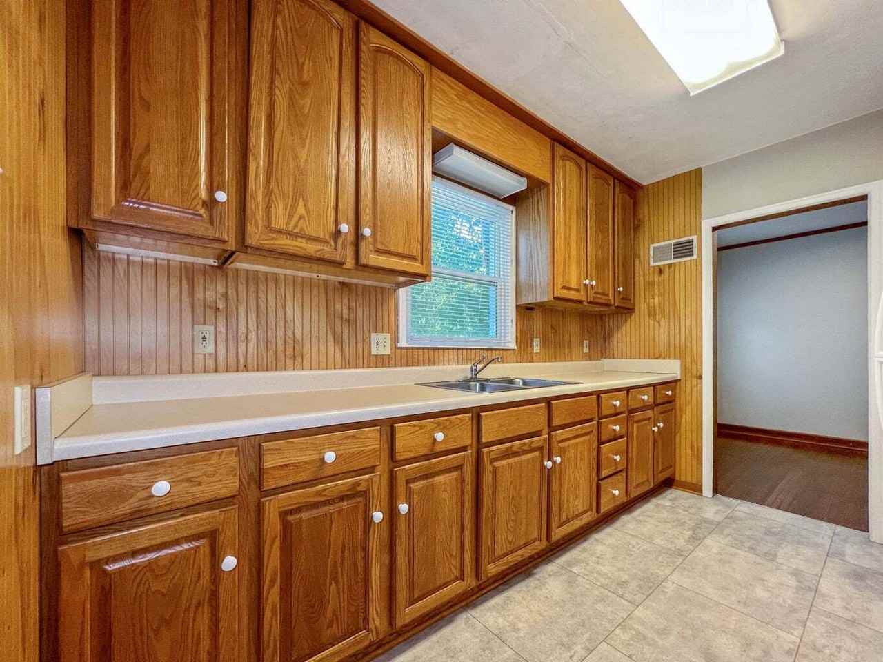 2326 Storm Street - Photo 2 of 11