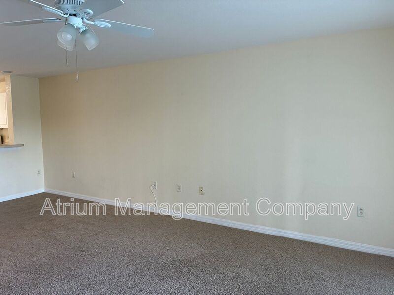 2673 Emerald Lake Ct - Photo 4 of 14