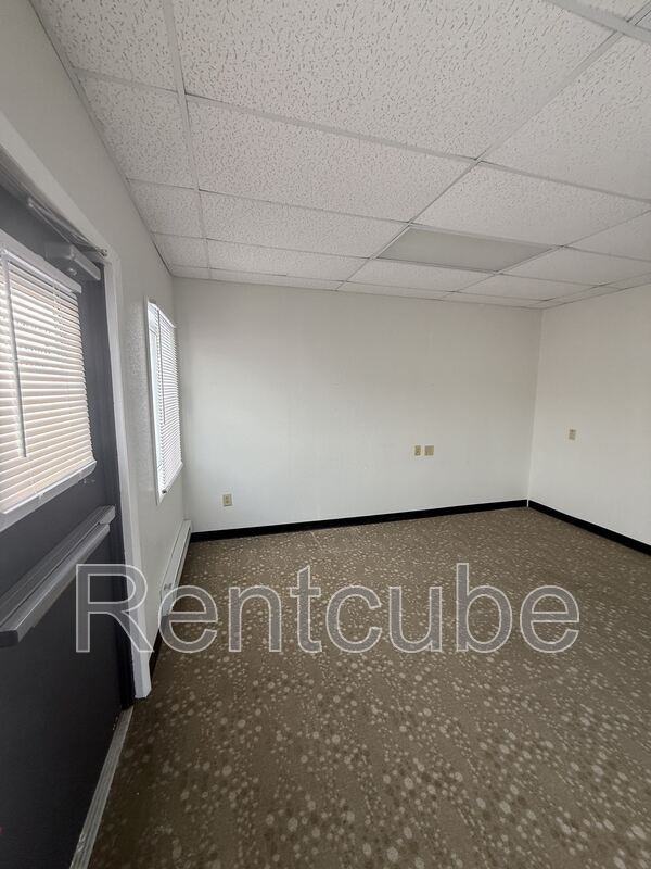 1820 Radford Rd - Photo 3 of 8