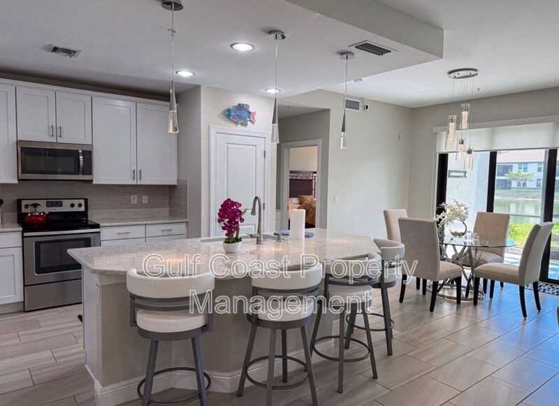 15156 Palmer Lake Cir #103 - Photo 4 of 29