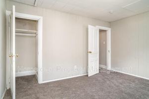 featured image of 801 Mohn St