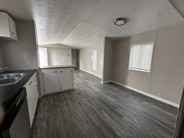 featured image of 402 E 10th Ave