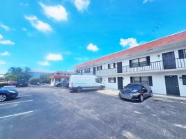 featured image of 928 S Federal Hwy