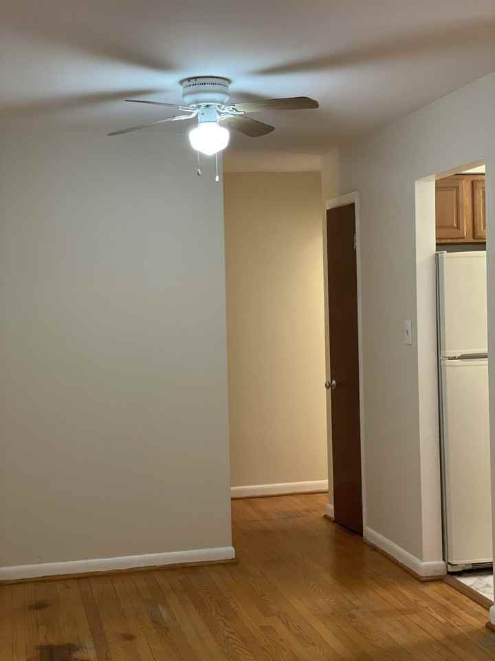 Ballston Gardens - Photo 2 of 21