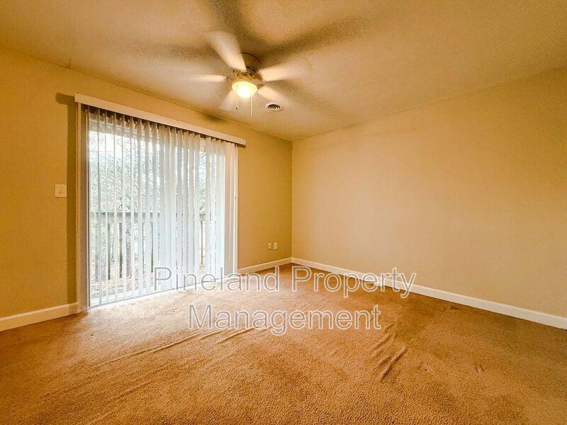 2736 George Owen Rd #C - Photo 4 of 11