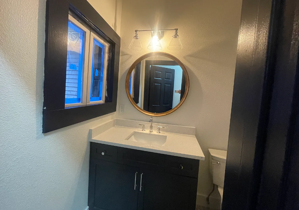 2735 Riverside Avenue - Photo 6 of 9