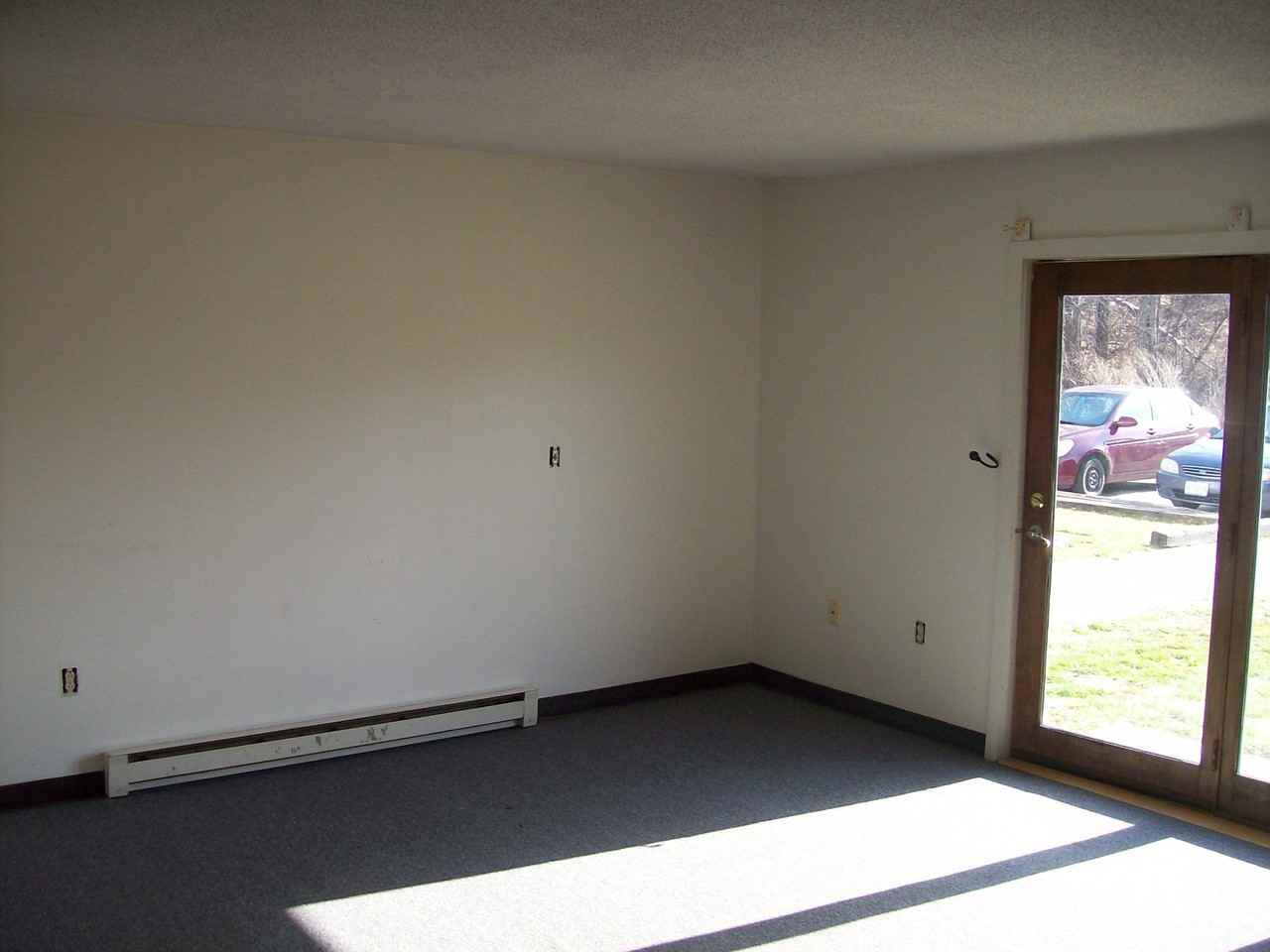 669 Lisbon St - Photo 2 of 11