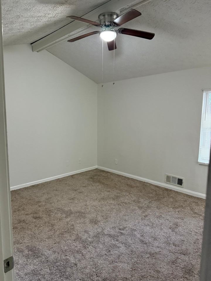 1600 Sugar Plum Drive Southwest - Photo 5 of 11