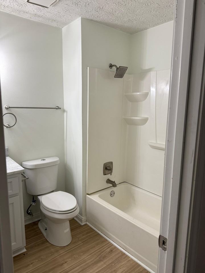 1600 Sugar Plum Drive Southwest - Photo 6 of 11