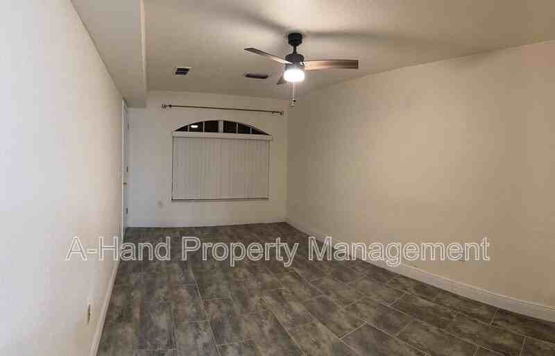 2408 Fan Palm Dr #B - Photo 3 of 8