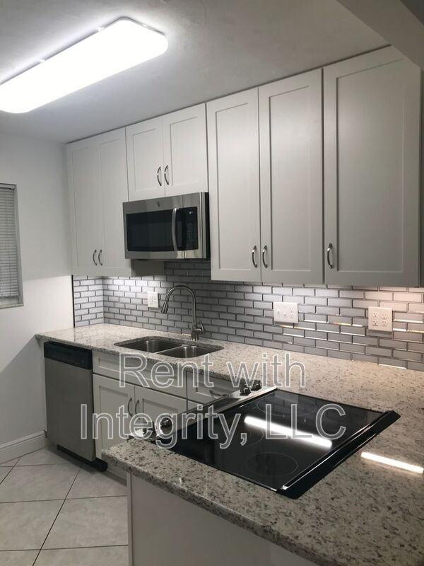 1500 - Photo 6 of 24