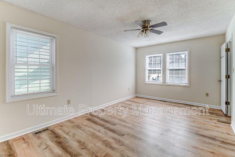 1314 Dock St - Photo 6 of 14