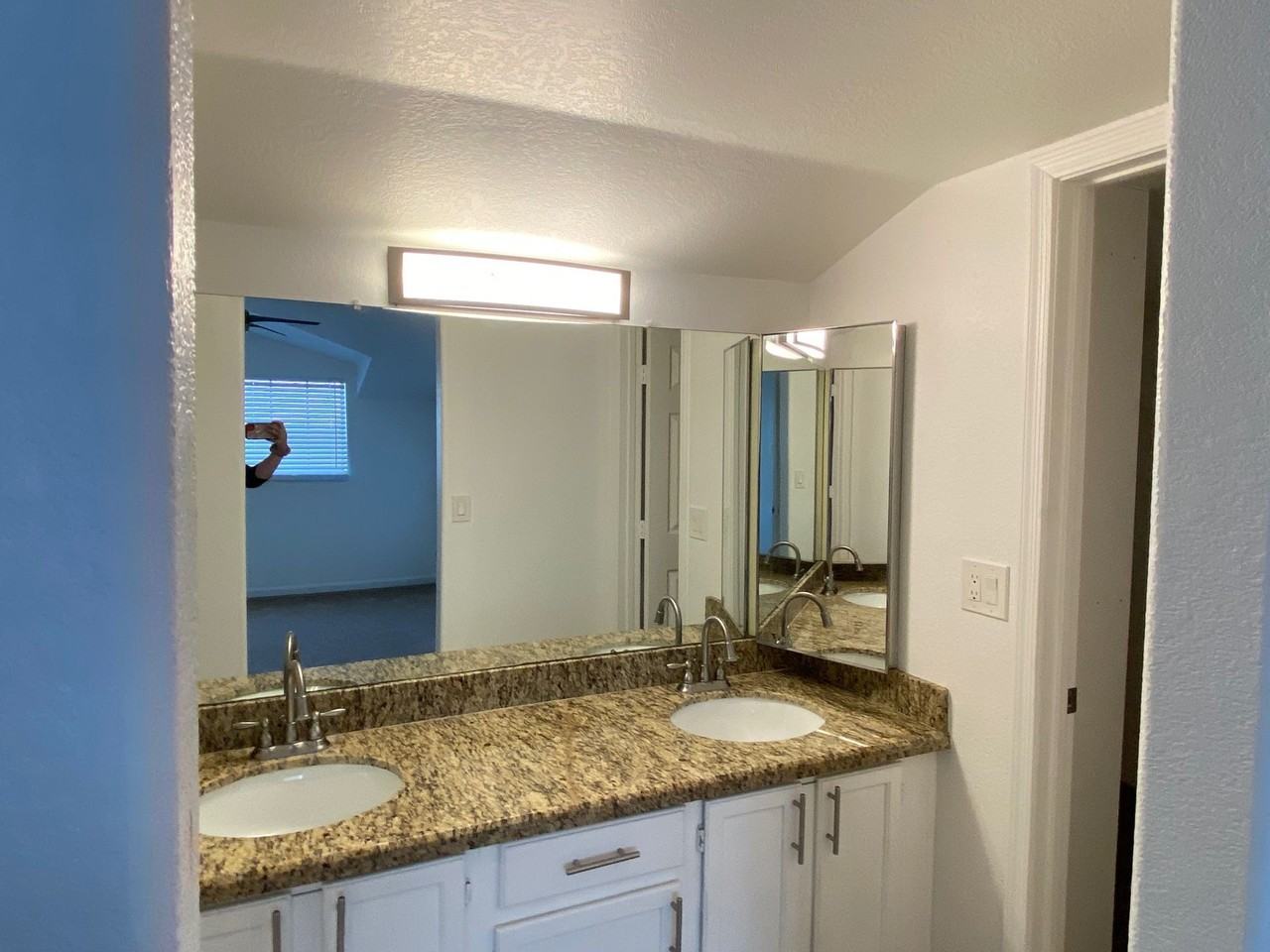 Colonia Apartment Homes - Roger - Photo 5 of 50